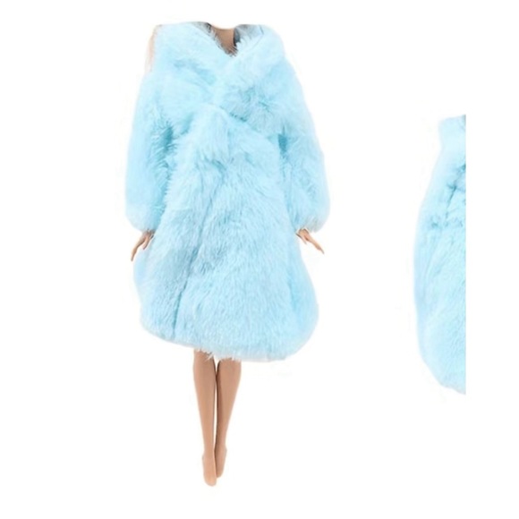 Barbie Blue Fur Coat - Picture 1 of 15